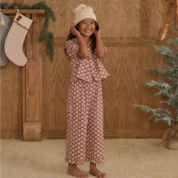 Ruffle Pajamas || Ruby Fleur Rylee + Cru - Picture 3 of 8